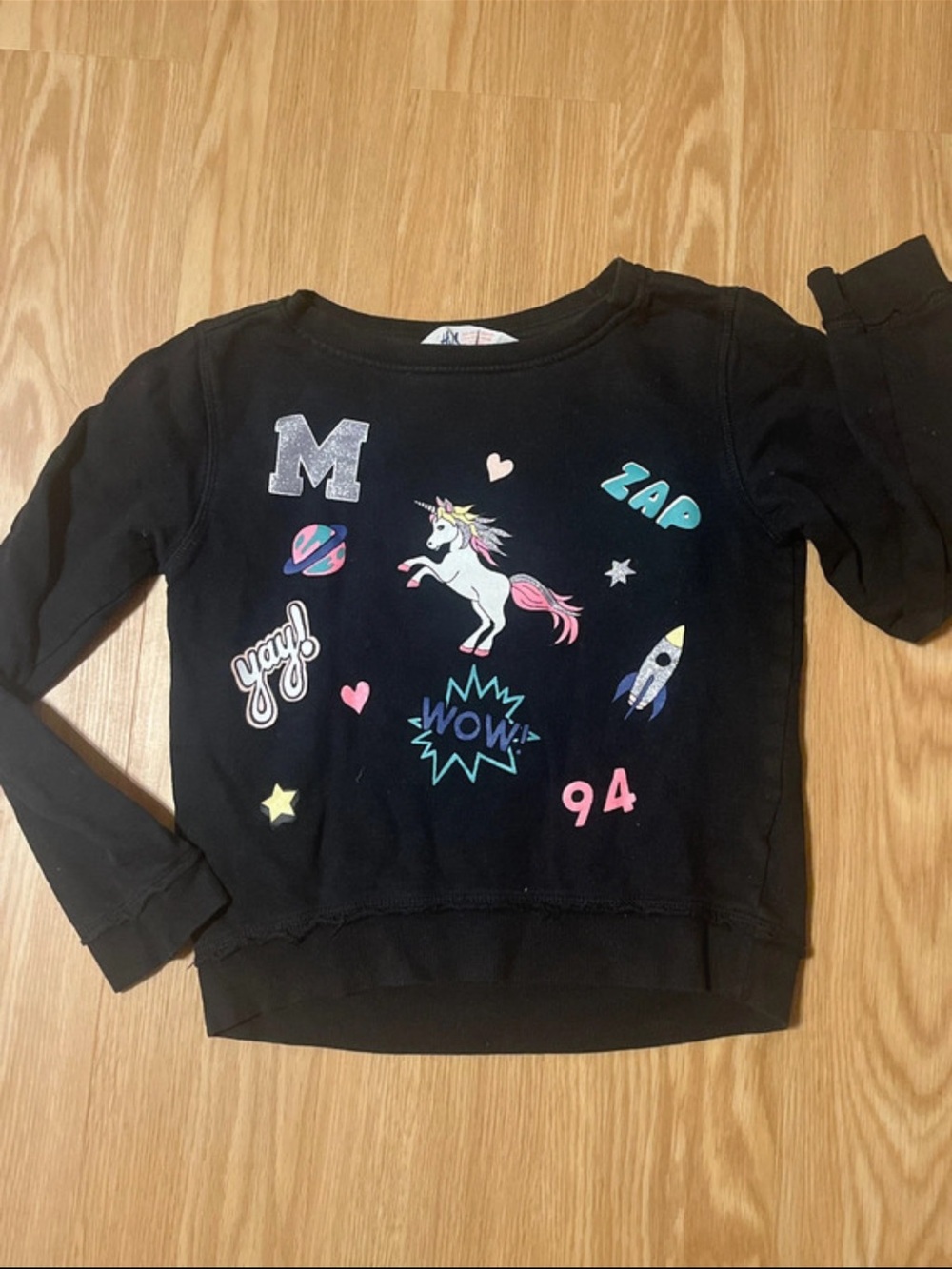 H&M Black Girls graphic sweatshirt